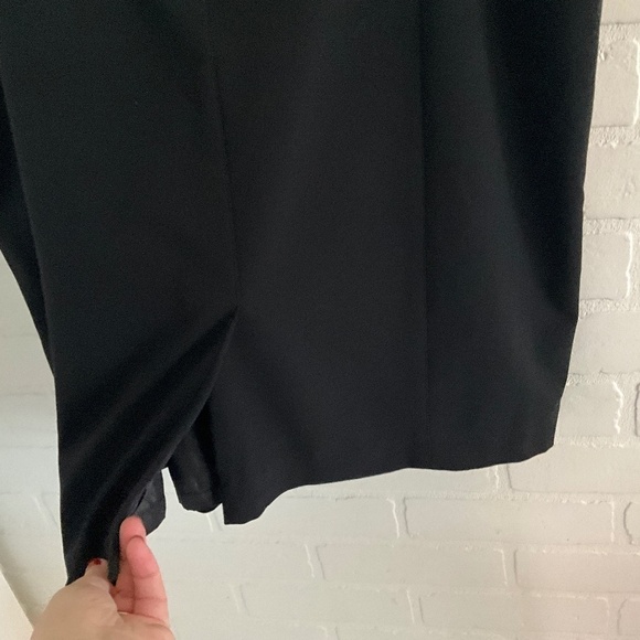 Calvin Klein Skirt Pencil Black Back slit Back zipper Lined Sz 14 Petite - Picture 10 of 12